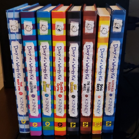 Diary of a Whimpy Kid Other - 8 book bundle!!
